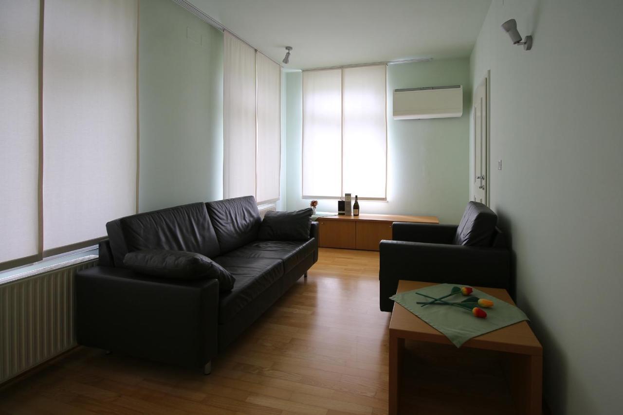 Apartments Villa Boltez クラーニ エクステリア 写真