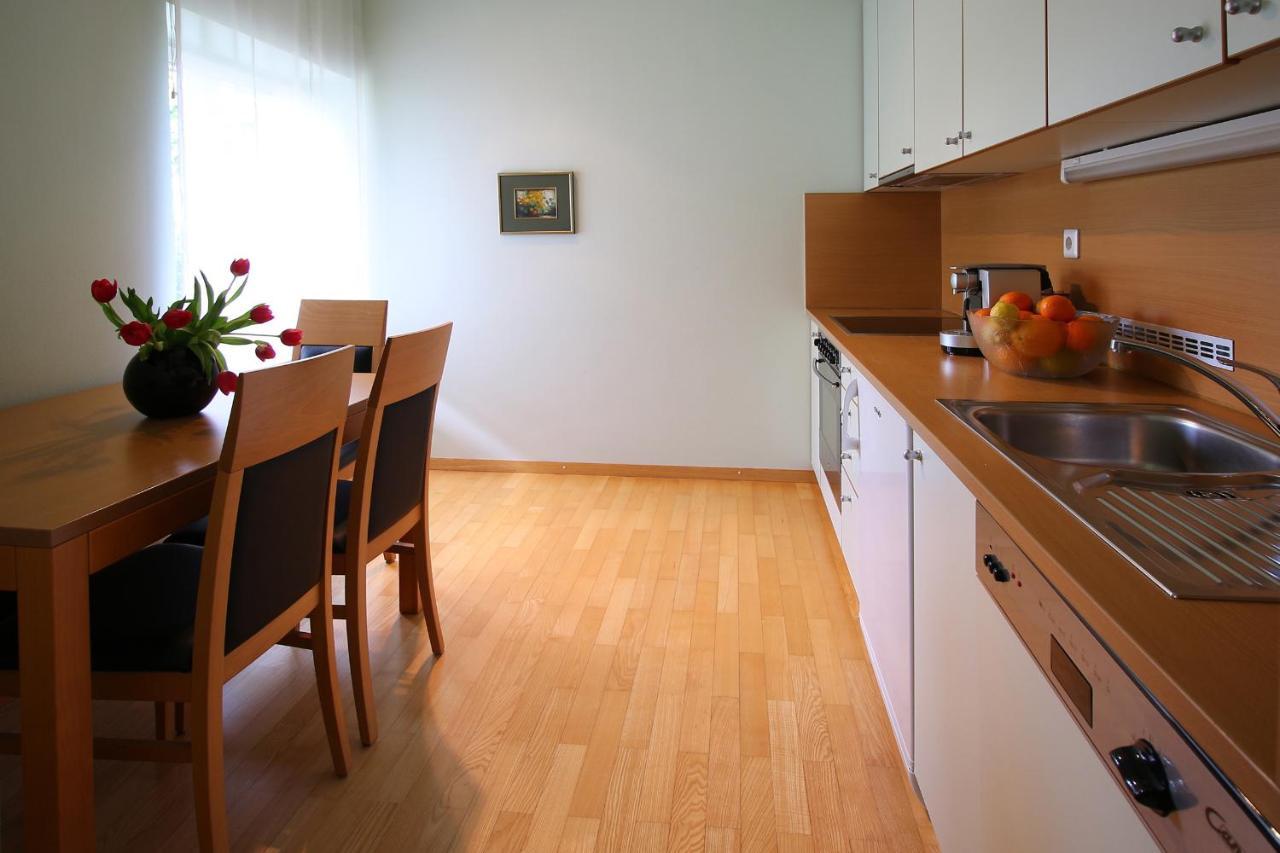 Apartments Villa Boltez クラーニ エクステリア 写真